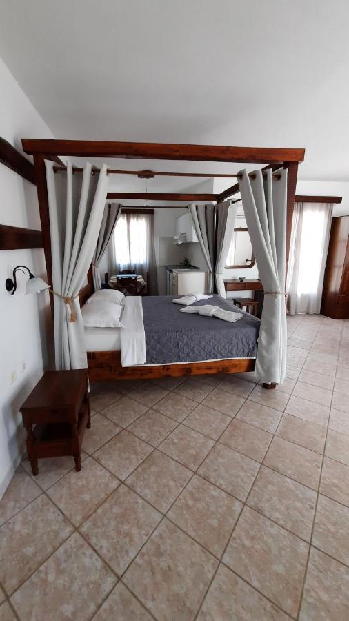 Mylos Hotel Vívlos Esterno foto